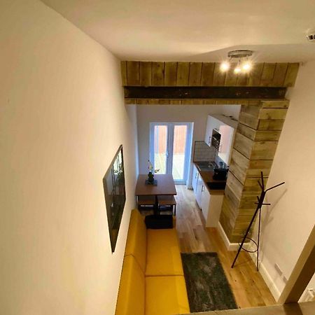 Апартаменти Flat 8, 10 St Johns Борнмут Екстер'єр фото