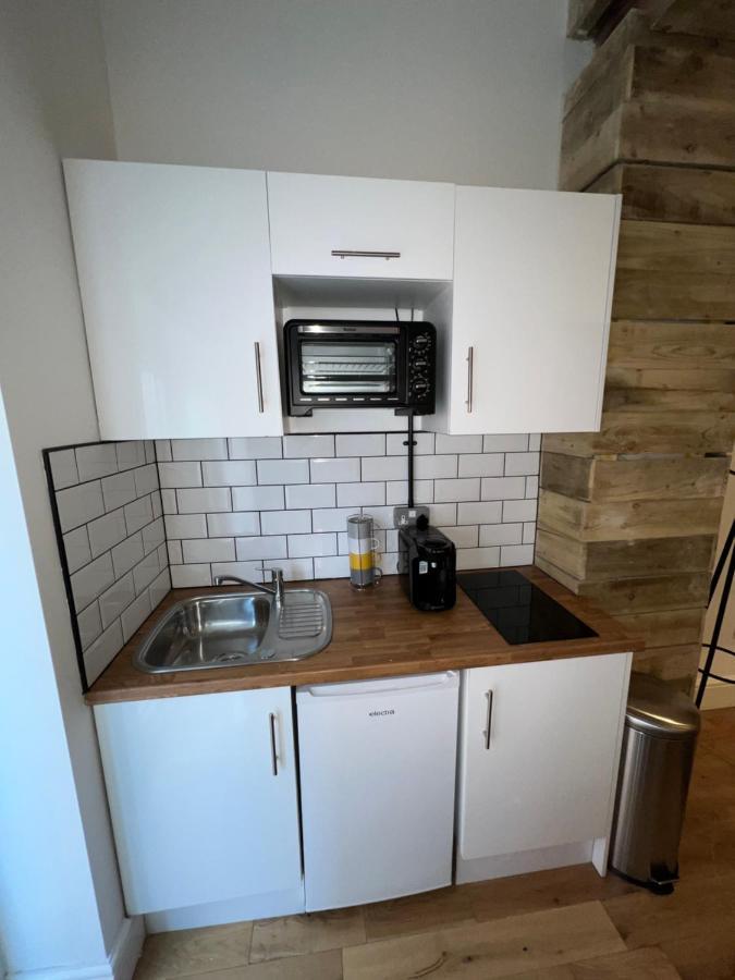 Апартаменти Flat 8, 10 St Johns Борнмут Екстер'єр фото